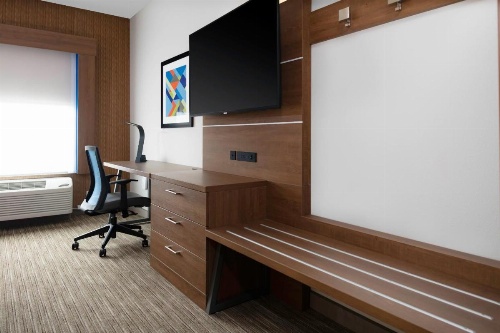 Holiday Inn Express and Suites The Dalles image 30