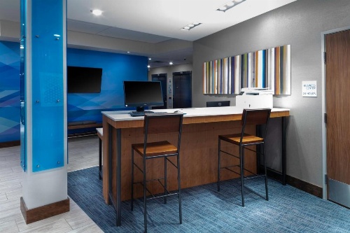 Holiday Inn Express and Suites The Dalles image 45